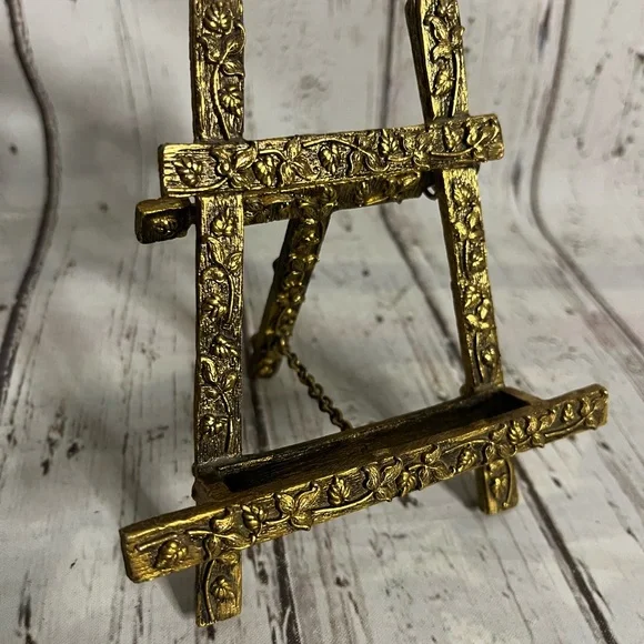 Vintage Elegant Solid Brass Vines Easel Frame Stand - Picture 2 of 8